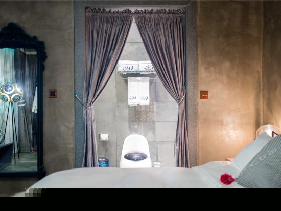 180°海景大床房