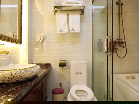 豪华宫廷大床房