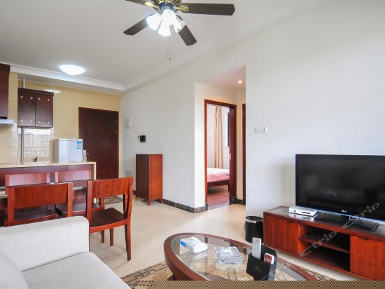 精致套房两房一厅