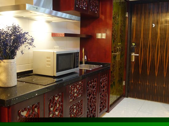 景观豪华大床房