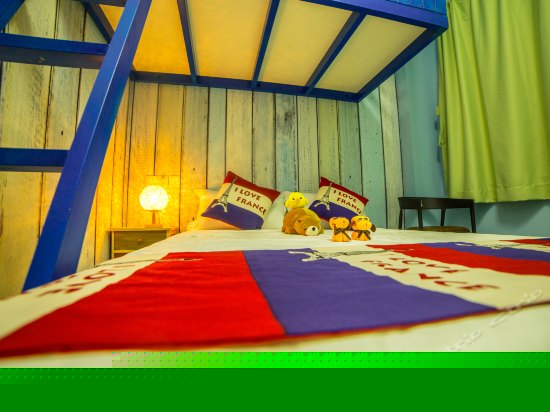 漫步云端亲子房