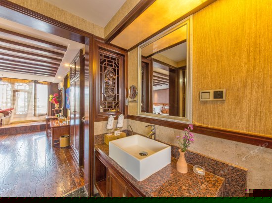 独立阳台豪华景观房