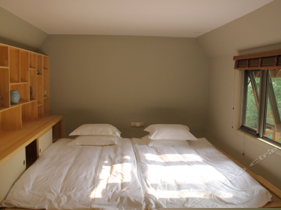 三人榻榻米森林房