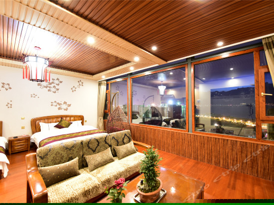 豪华海景亲子房