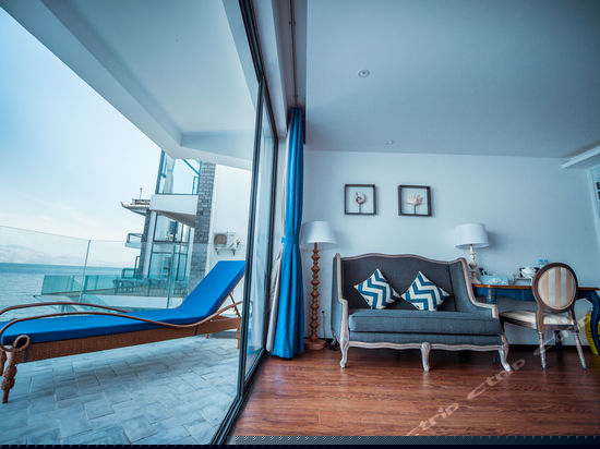 二楼海景阳光露台房（二号院）