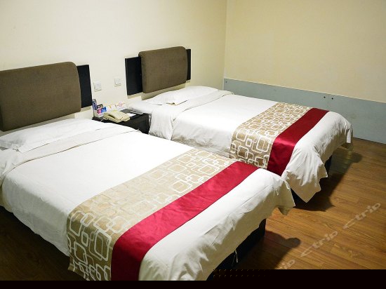 经济双床房（无窗）