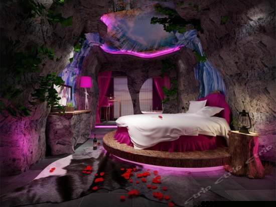 艺术风情主题房