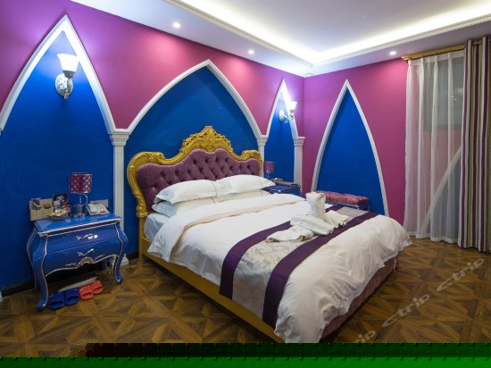 豪华主题房