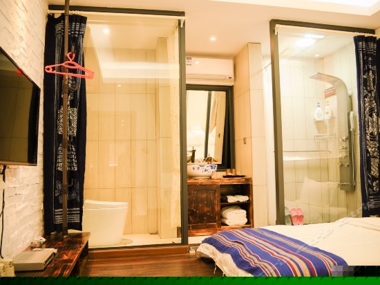 花雨舒适榻榻米大床房