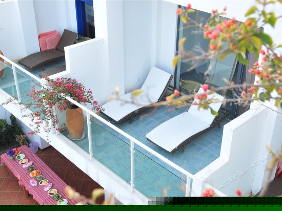 天青地中海大床