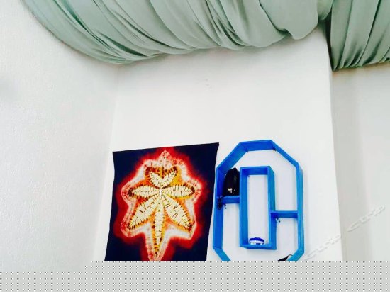 雨果 b204法式浪漫榻榻米大床房