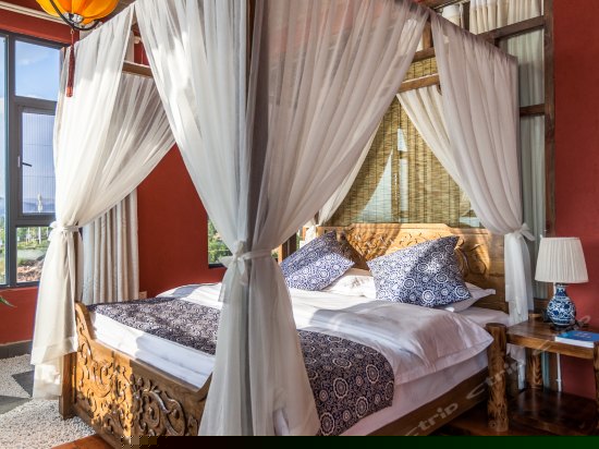 观沧海原创海景套房