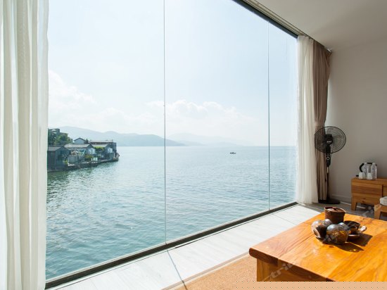 全海景落地窗大床房风花