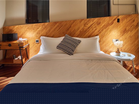 最美夕阳海景花园大床房