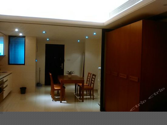 温馨舒适家庭套房（双卧）