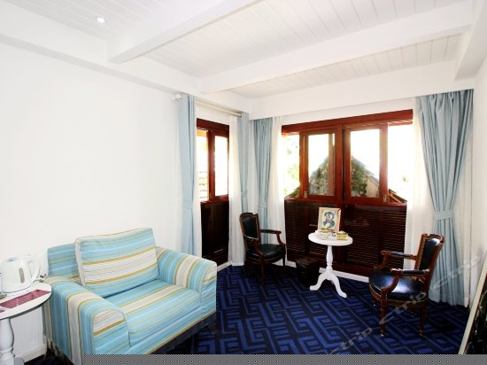 暹罗豪华大床房