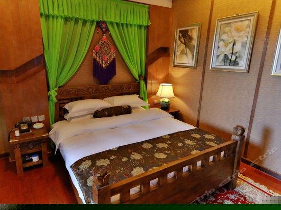 豪华阳台小套房