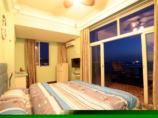 超级无敌海景大床