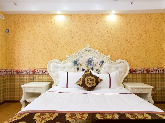 浪漫欧式大床房