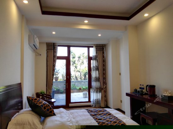 花园海景双床房