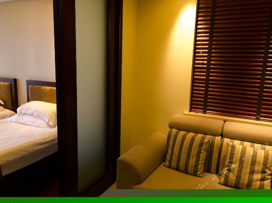 花园套间小洋房（二室一厅一卫）