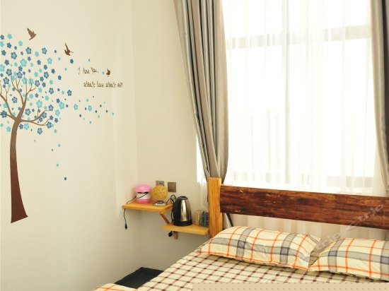 静若繁花大床房