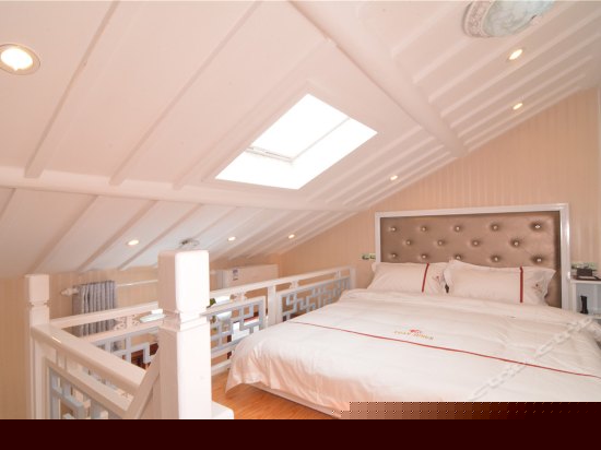 山水情(特色阁楼房)