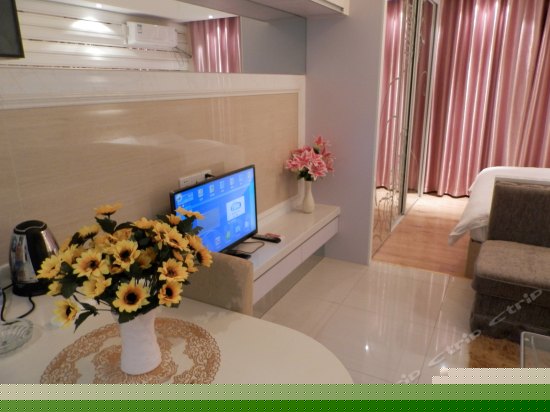 豪华网络大床房