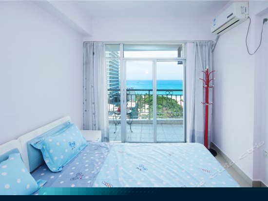 豪华高层180度海景四室一厅套房1503