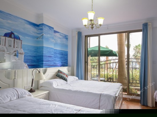 海之恋庭院四人房