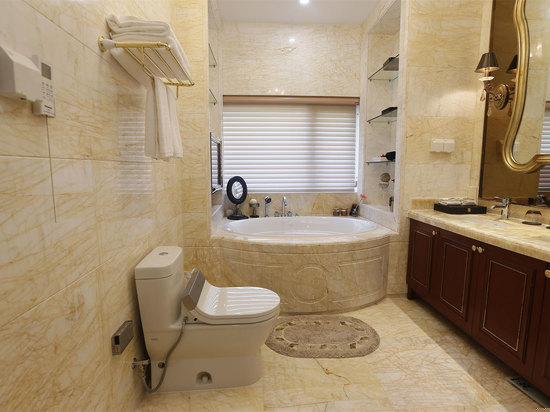 别墅山景大床房