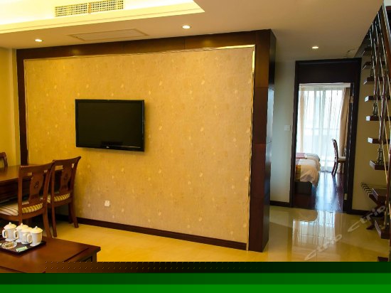 丽景复式小洋房（二室一厅二卫）