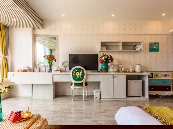 爱有天意榻榻米海景房