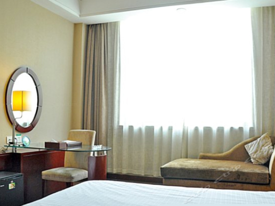 商务大床房