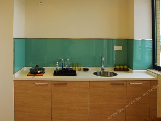 柏丽景观套房大床房