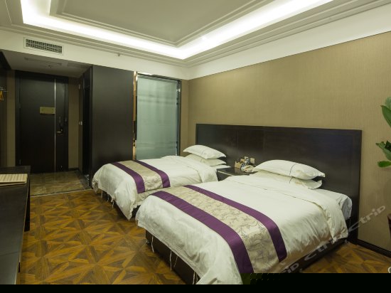 豪华双床房