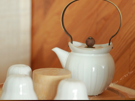 庭院海景大床房