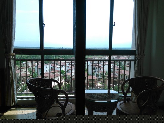 高尔夫园景一居室大床套房