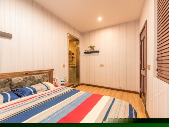 二号院且听风吟大床房