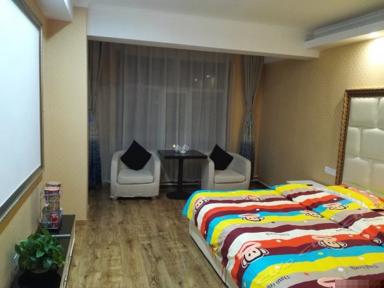 豪华电影主题房