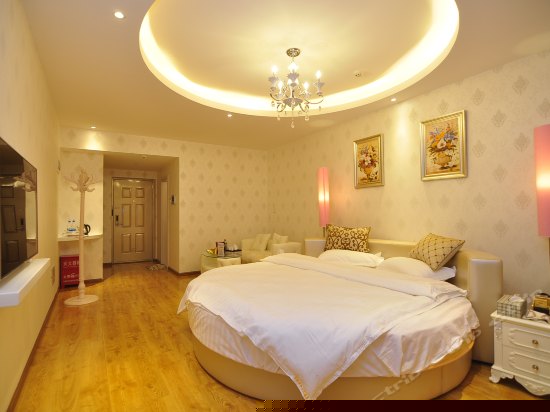 欧式主题大圆床房