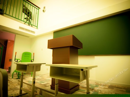 学院教室主题房