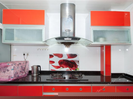 高层豪华正海景180度四室一厅套房702