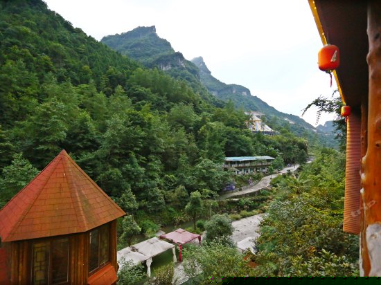 树屋阁楼麻将房