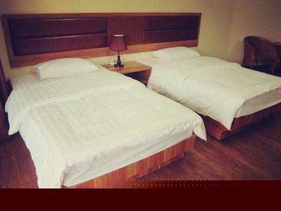 水蓝天海景大床房