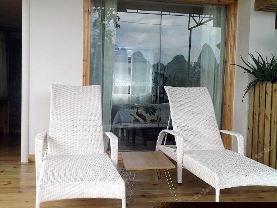 顶楼观景大床房