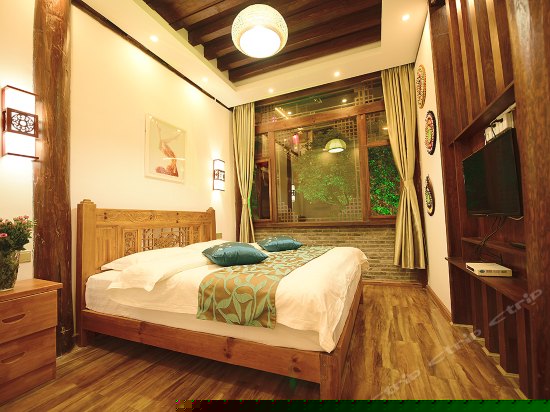 云端彼岸阳光套房