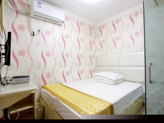 碧海蓝天温馨大床房