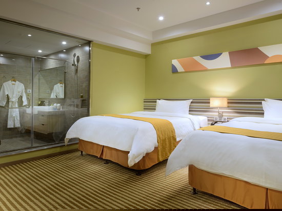 晶赞豪华双床房