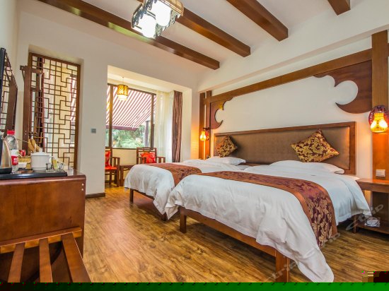 带观景阳台标间